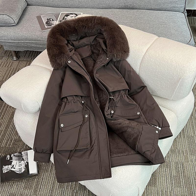 Send Cotton-padded Jacket Coat, A Middle-aged Woman Who Overcomes The Female Padded Cotton-padded Coat in Winter and Has A Long Foreign Style.