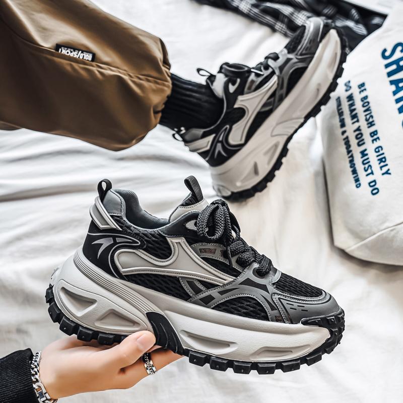 Men's Sports Shoes Fashionable and Casual Men's Thick Soled Sports Shoes Street Style Easy To Match