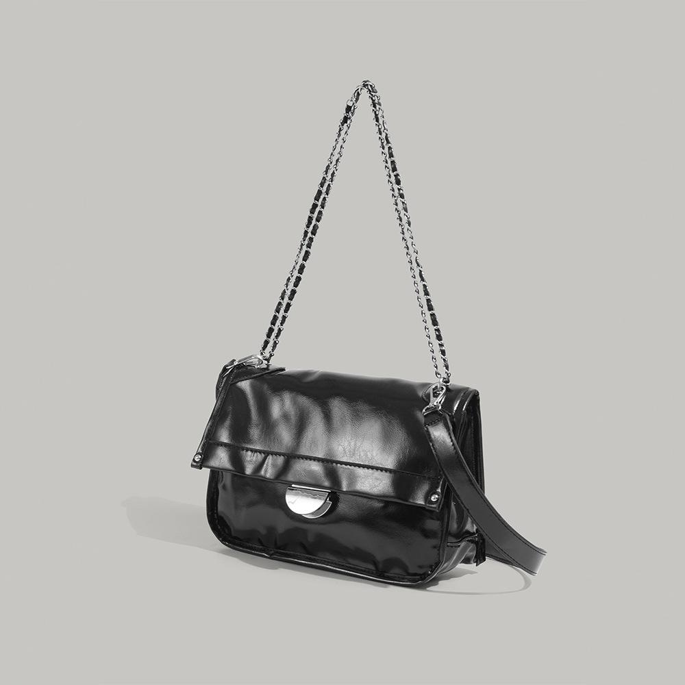 Niche Instagram-style high-end chain underarm bag for women, 2025 new fashion versatile shoulder bag, large-capacity crossbody bag