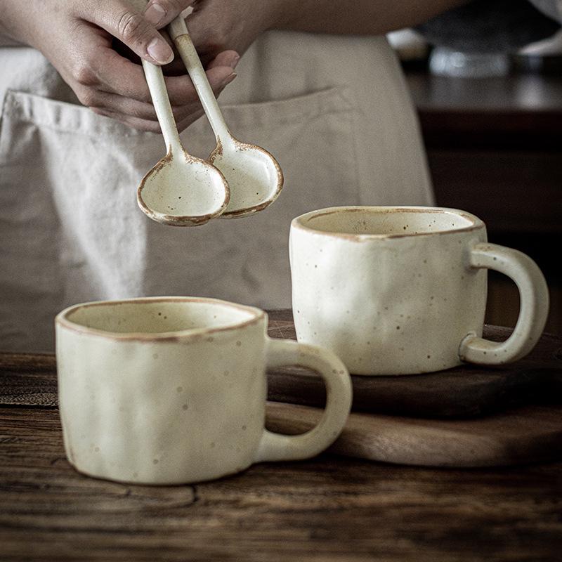 Huajianji Retro Ceramic Mug with Japanese Soup Spoon