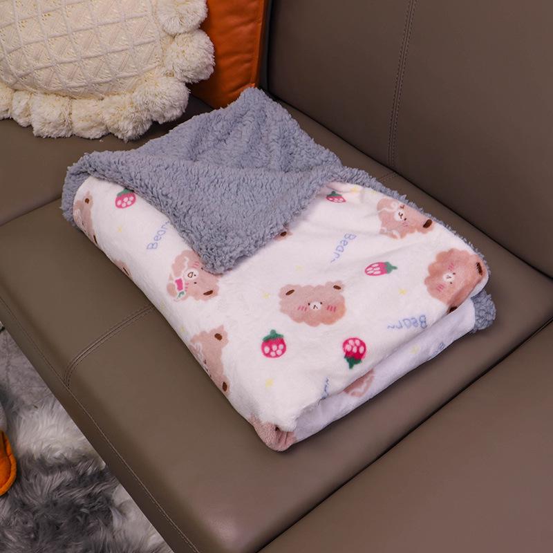 Plush Double-Layer Dog Blanket & Cushion - Thick, Anti-Dirt Cover for All Seasons