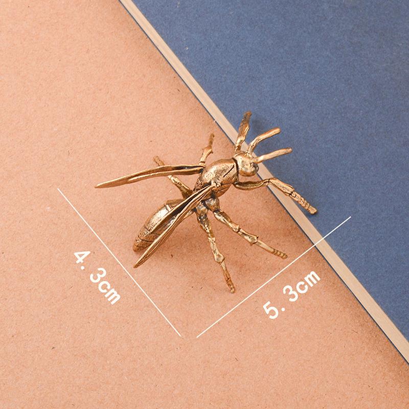 1 Piece Miniature Simulation Insect Desk Ornament Brass Bee Figurines Table Tea Pets Antique Copper Crafts Home Decoration
