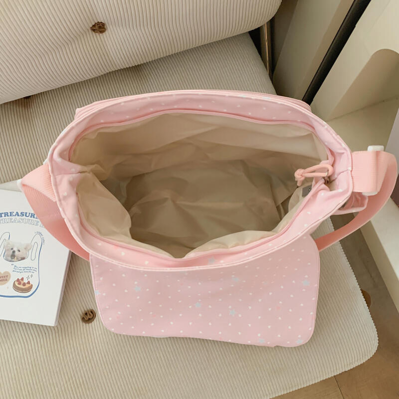 Torba listonoszka o dużej pojemności w stylu college'owym, lekka, wielofunkcyjna torba crossbody dla kobiet