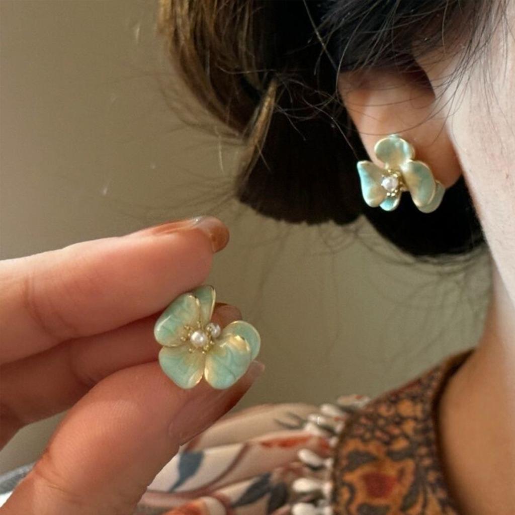 Women's Gradient Oil Drop Flower Stud Earrings - Elegant Versatile Jewelry