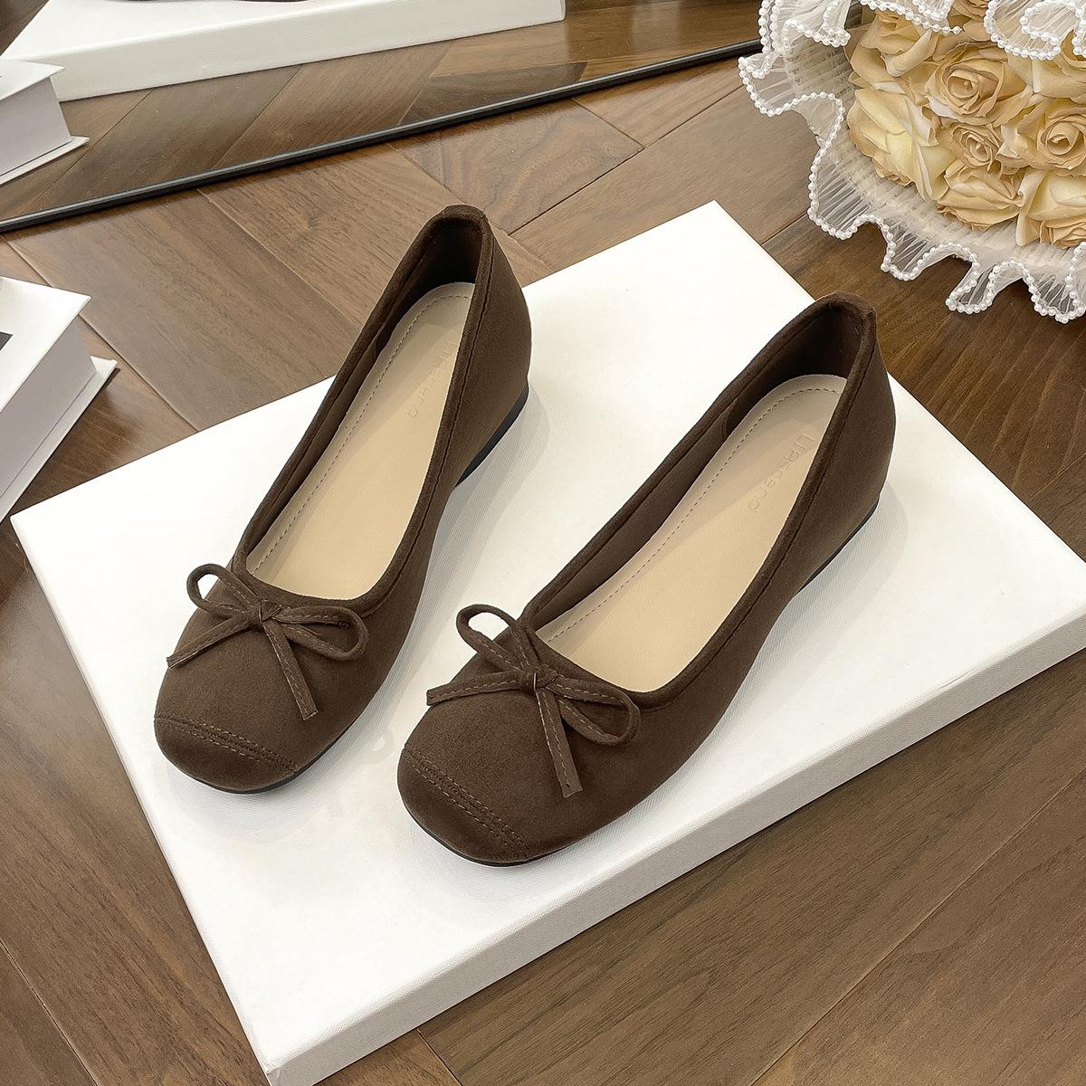 

Flat Shoes Women s 2026 Summer New Bow Light Mouth Solid Color Round Head Thick Heel Retro Simple Casual Commuter Shoes Women s 39 темно-коричневого кольору