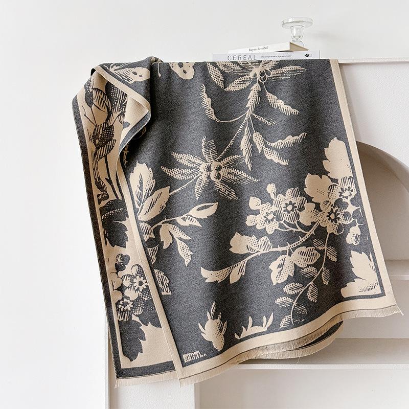 Girl Wind Forest Leaves Contrasting Colors Double-Sided Imitation Cashmere Scarf Winter Advanced Feeling Warm