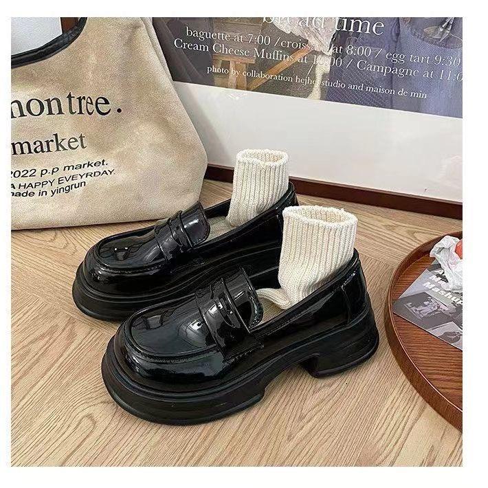 

Круглые туфли-лоферы на платформе, женские черные туфли в стиле колледжа, кожаные туфли jk small, универсальные, британские, новинка 2025 года, с одной педалью 40