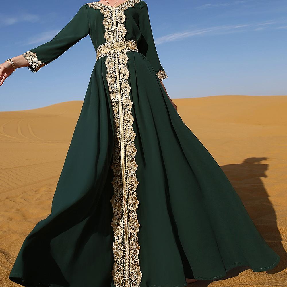 Middle Eastern Muslim Women's Embroidered Robe Loose Casual Long Ethnic Style Dress