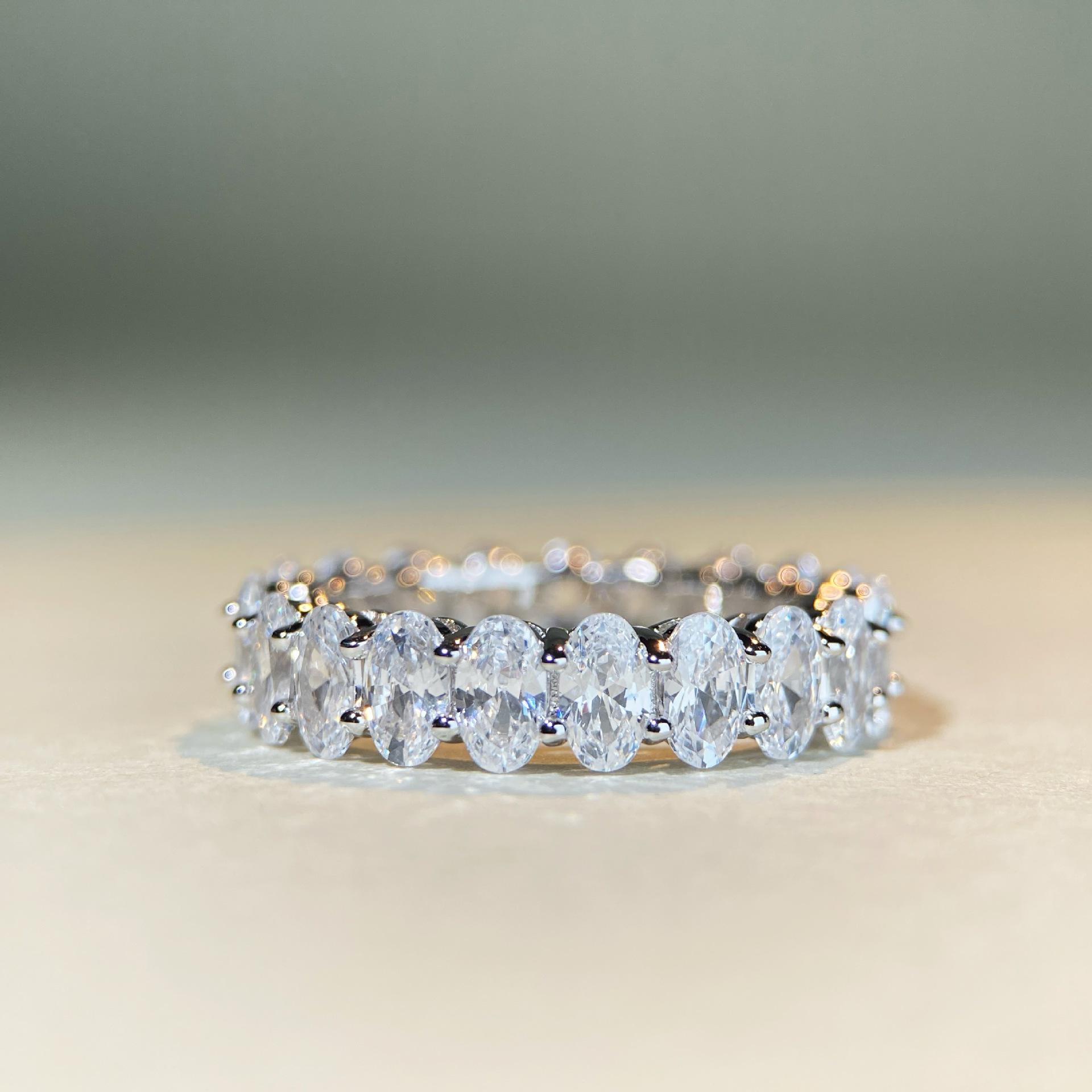 

Ювелирное изделие Nine Beauty Кольцо-вечность из стерлингового серебра S925 грушевидной формы «Голубиное яйцо» для женщин, штабелируемое и универсальное, в европейском и американском стиле. Size 8