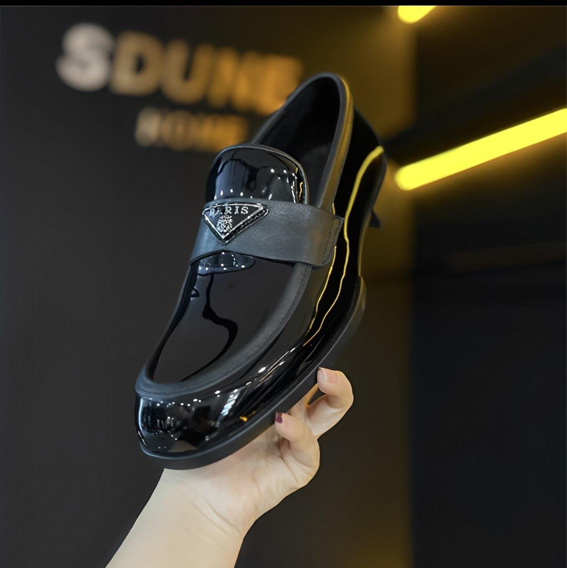 

Мужская обувь весна-лето 2025, деловая повседневная обувь, кожаные туфли-бини, обувь для ленивой езды, кожаная обувь, туфли из лакированной кожи, обувь на мягкой подошве, тренд 44