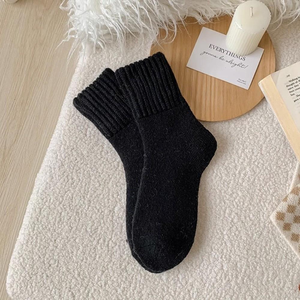 

Solid Color Thickened Wool Socks Super Thicker Comfortable Warm Socks Against Cold Thermal Socks Outdoor Skiing Activities 35-39 чорний