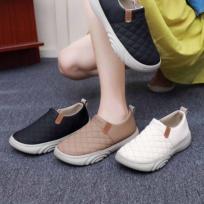 Old Beijing Cloth Shoes Women's Loafers Non-slip Thick-soled Mother Shoes One Pedal Soft-soled Bread Shoes Custom Source 2025