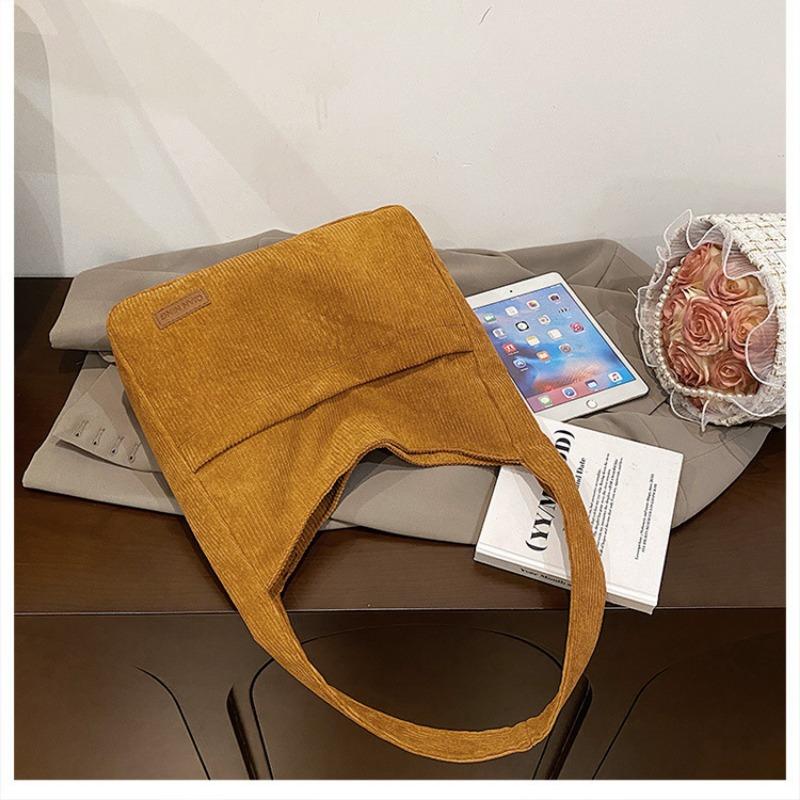 Modische Tragetasche mit großem Fassungsvermögen Damen Frühling Neuer Trend Stilvolle lässige Schultertasche Unterarm-Geldbörse