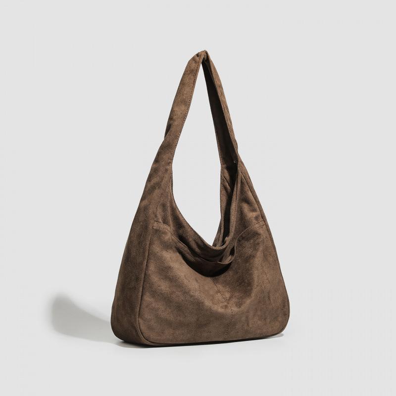

Small dirty cabinet 2025 new autumn and winter retro women lazy style versatile commuter portable shoulder underarm tote bag коричневый