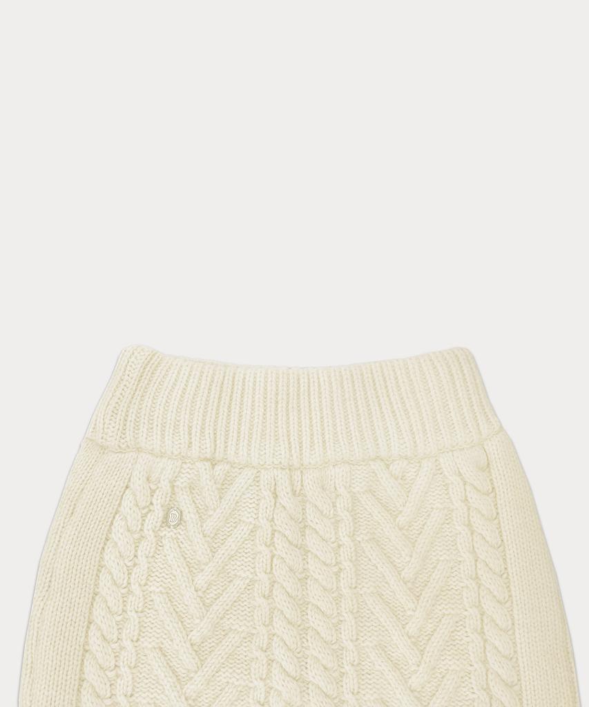 Sseomweeobeoteo Colleen Cable Knit Skirt - Ivory