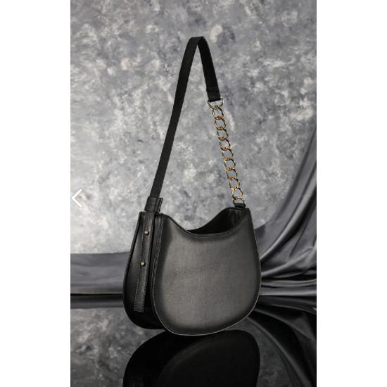 Schwarze, mit Reißverschluss gefütterte, verstellbare Riementasche, Schultertasche für Damen, Trendmode 2023