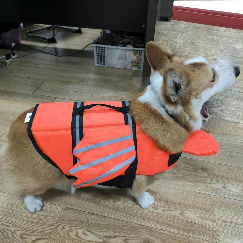 Dog Summer Life Jacket with Wings Pet Swim Vest Adjustable Straps Safe Swimming Gear for Dogs Puppy Clothes Dog Accessories