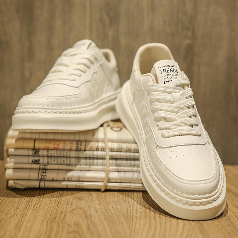 Xiaobai autumn new casual board shoes white shoes leather shoes sports trendy shoes