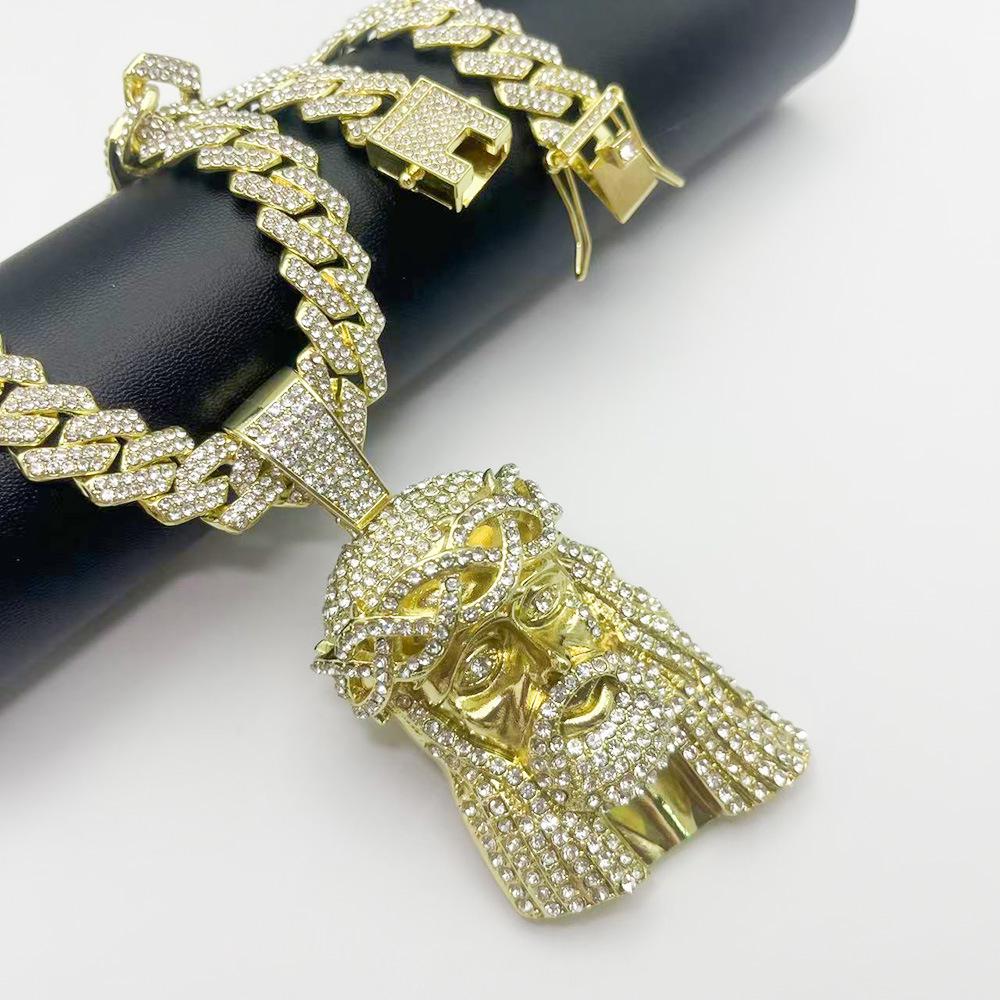 European-American Exaggerated Hip Hop Rhinestone Pendant Jewelry for Men & Women
