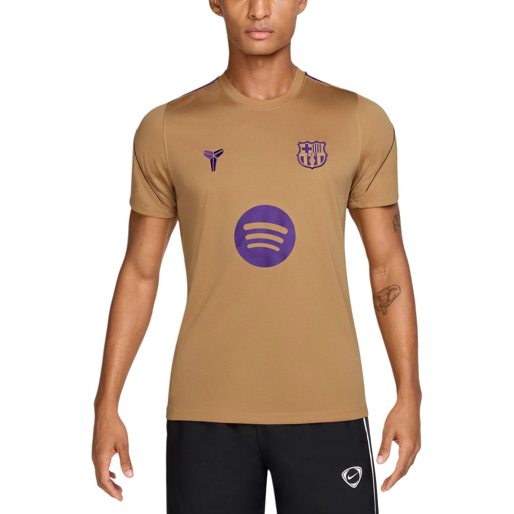 Nike × Barcelona Football Club Color