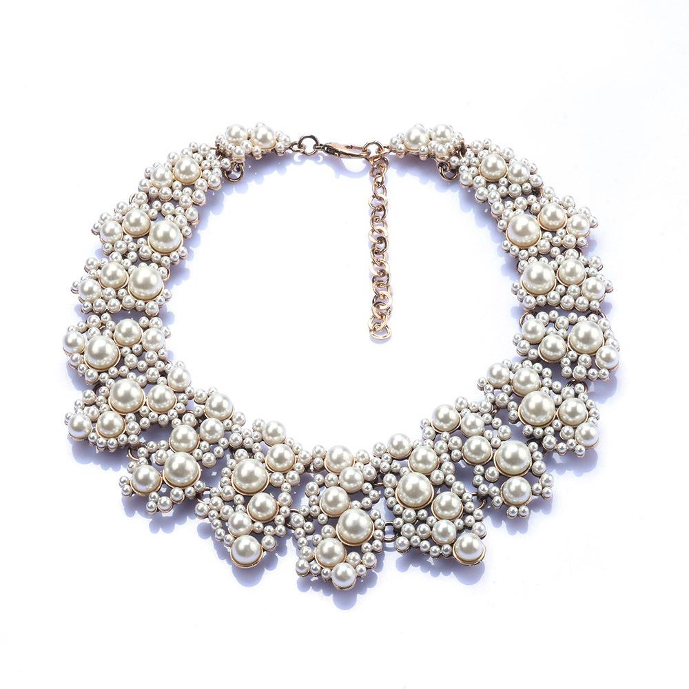 Exaggerated Short Fake Collar Pearl Necklace, High-End Fashion Retro Flower Thick Necklace, Female