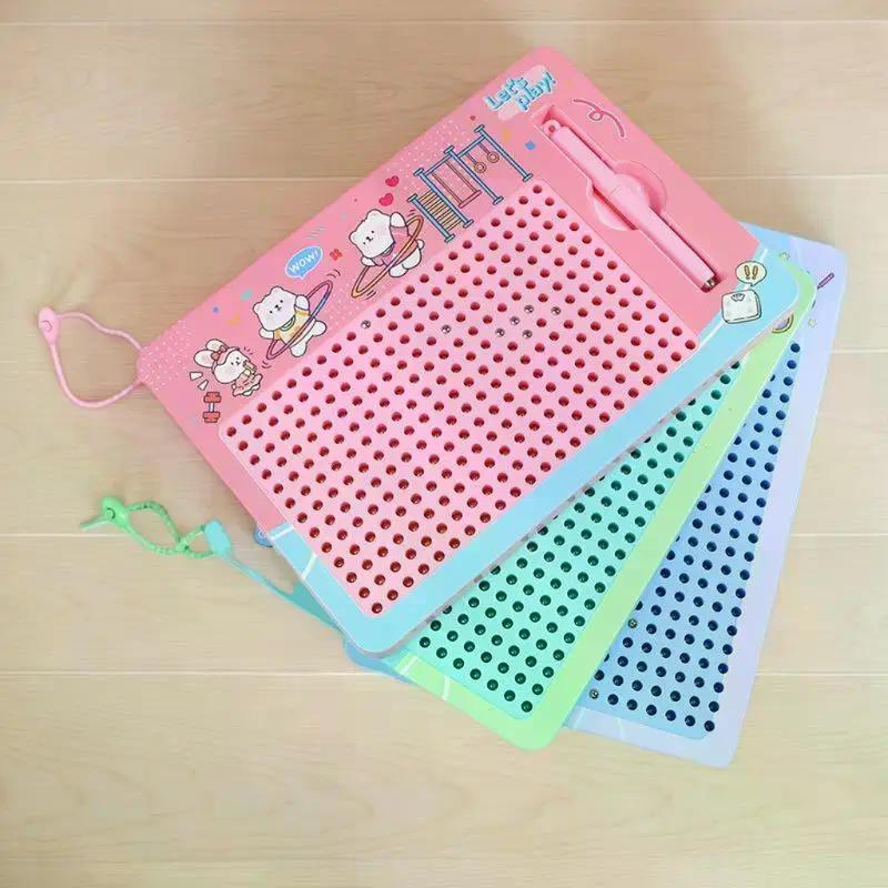 Eye-Catching Cartoon Steel Ball Doodle Board Keychain; Magnetic Sketch Pad Puzzle Toy For Backpack Accessory.