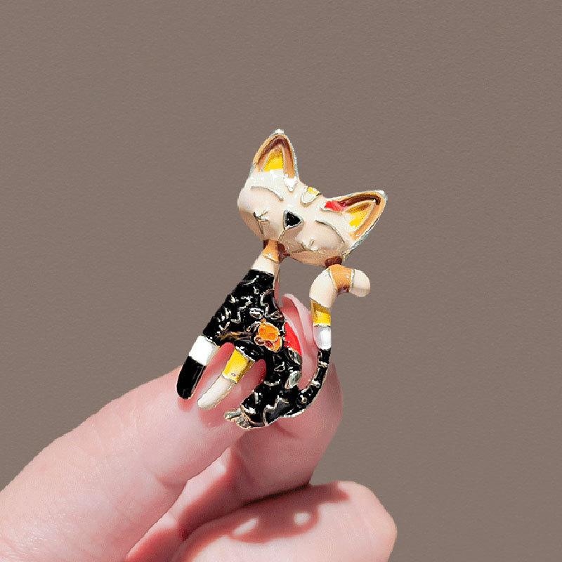 Cute Animal Enamel Cat Brooches For Women Clothing Coat Jewelry Accessories Gifts
