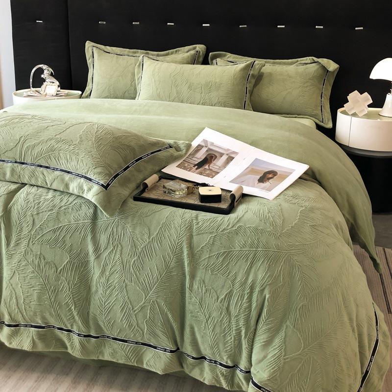 Thickened Milk Fleece Four-Piece Double-Sided Fleece Quilt Cover Solid Color Bed Sheet Mattress Quilt Cover Dormitory Bedding