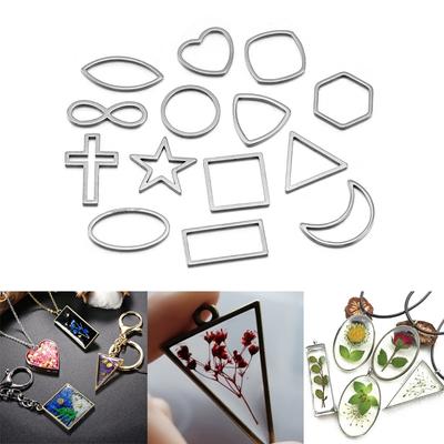30 buc/lot Mucegai de chenar Geometric Hollow Metal Frame Bezel Rașină epoxidica Matrite pandantiv Tavă pentru bijuterii DIY Cercei