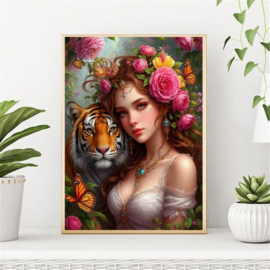 Diamonds Art Painting Women and Tigers Diy Full Square Round Drill Rhinestone Embroidery Animals Mosaic Cross Stitch Kits Wall Decor