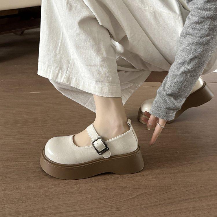 

белые туфли Мэри Джейн на толстой подошве, женские туфли из маленькой кожи, весна 2025, новые туфли-маффины, японский ретро, британский стиль, jk одинарные туфли 40 бежевый