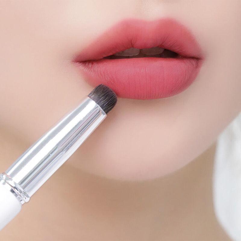FILLIMILLI Portable Over Lip Brush 932