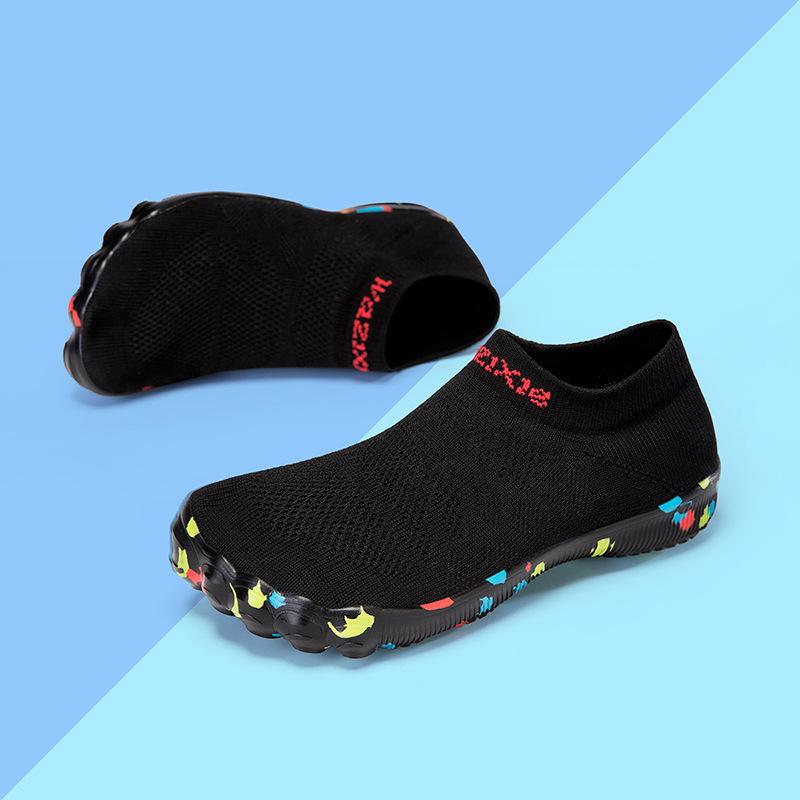 

New outdoor creek walking shoes wading shoes couple beach swimming cycling shoes indoor fitness yoga socks shoes 47