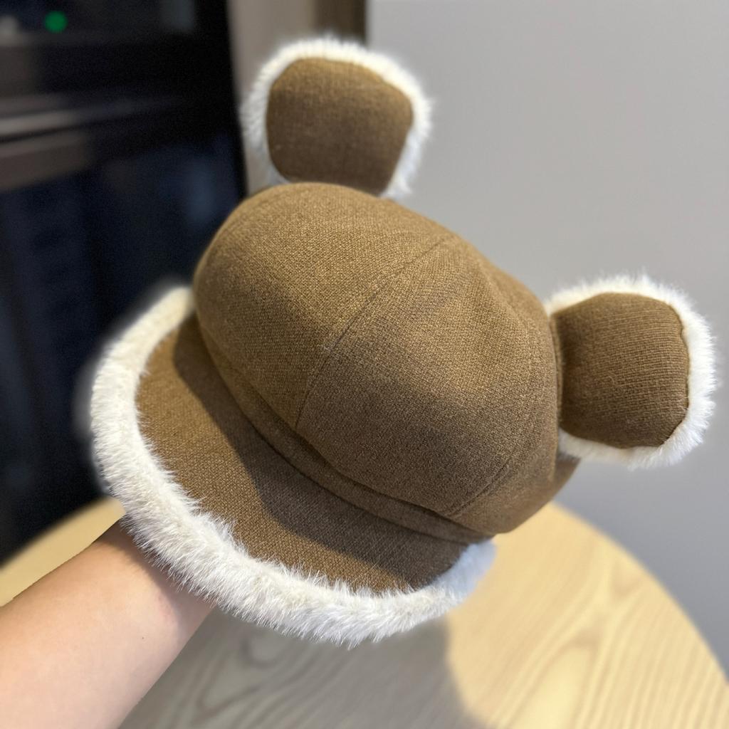 New autumn and winter cute cat-ear brown newsboy cap for women, versatile and face-slimming, trendy beret