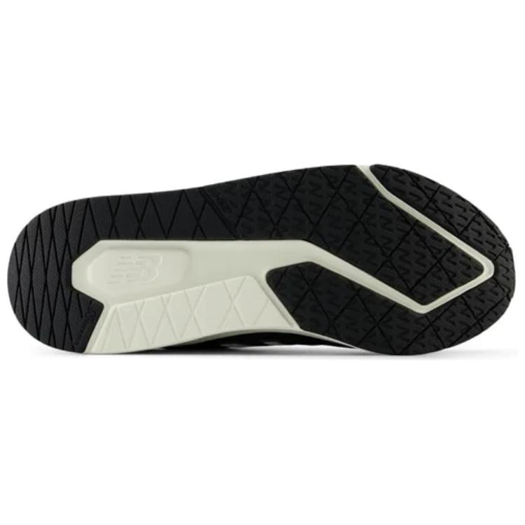 New Balance Dynasoft 900 V2 Lightweight Comfortable Low-Top Lifestyle Shoes Unisex sneaker Black UA900CB2