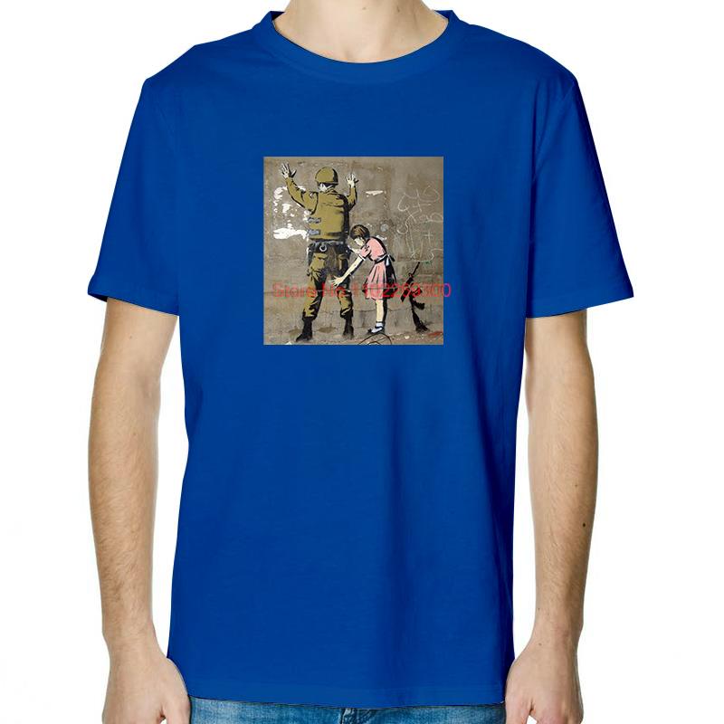 Letnie Bawełniane Nowe Koszule i Koszulki Banksy Dziewczyna Żołnierz Vintage Graficzne Koszulki Moda Streetwear Oddychająca Koszulka z Nadrukiem