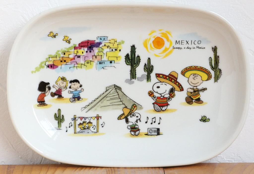 Shimizu Ceramics Snoopy Oval Germany Set of 2 3870067 Plates, & Mexico, Designs,