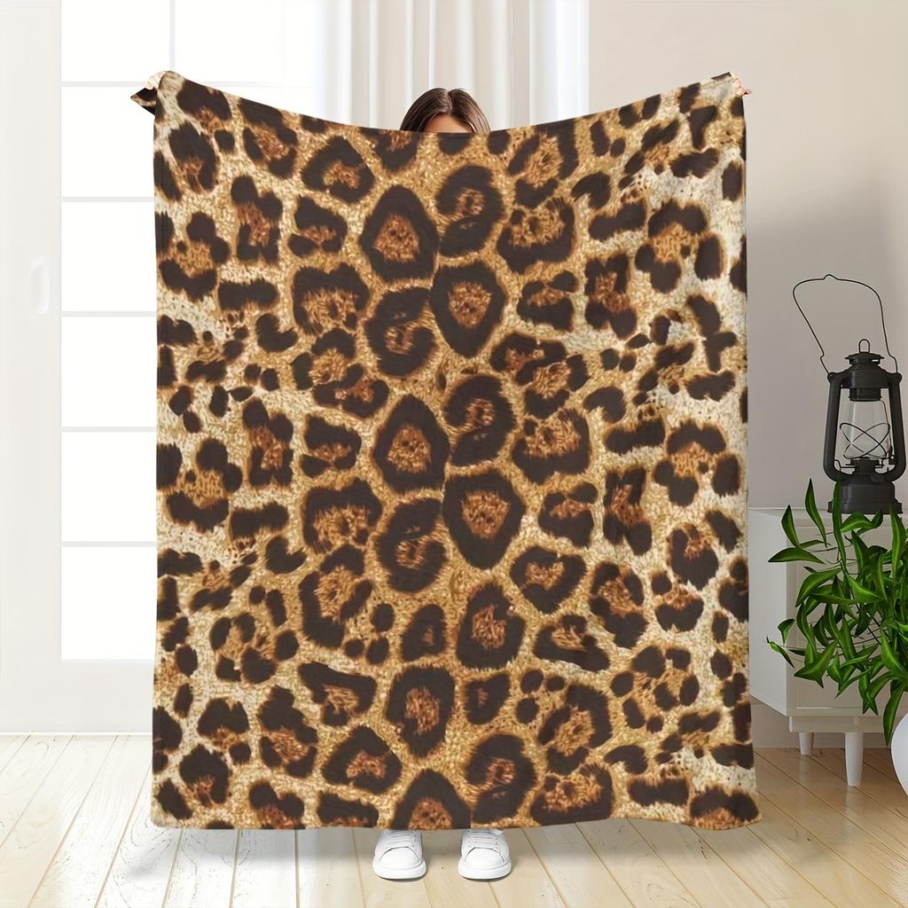 Leopard Print Throw Blanket Cute Wild Animal Cheetah Pattern Cozy Bed Blankets Luxury Decor for Sofa Couch Bed Living Room