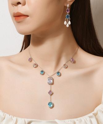 Nuovi Set di Collana con Zirconi Tormalina Sintetica Colorata e Orecchini con Pendente a Frange Lunghe in Zirconi per Donna Estate 2022