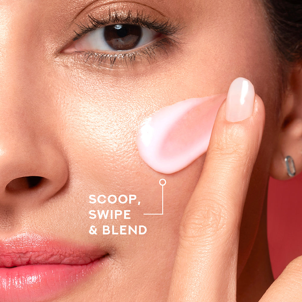 POND'S Age Miracle Youthful Glow Day Cream With SPF 15 PA++ For Fine Lines, Sagging Skin, 10% Retinol-Collagen B3 Complex, 35g