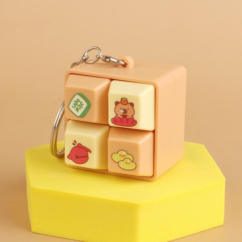 Relaxing Cartoon Keychain Diy Keyboard Keys Button Music Keychain Keycap Relief Stress Clicker Toy