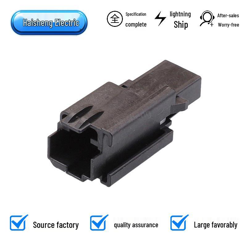 3-Hole 3-Core Automotive Wire Harness Connector Plug 31067-1070 1 Series