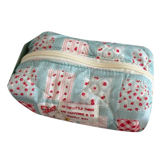 

Большая емкость для хранения косметики, сумка для макияжа на молнии, многоразовый контейнер для туалетных принадлежностей, дорожный контейнер Small