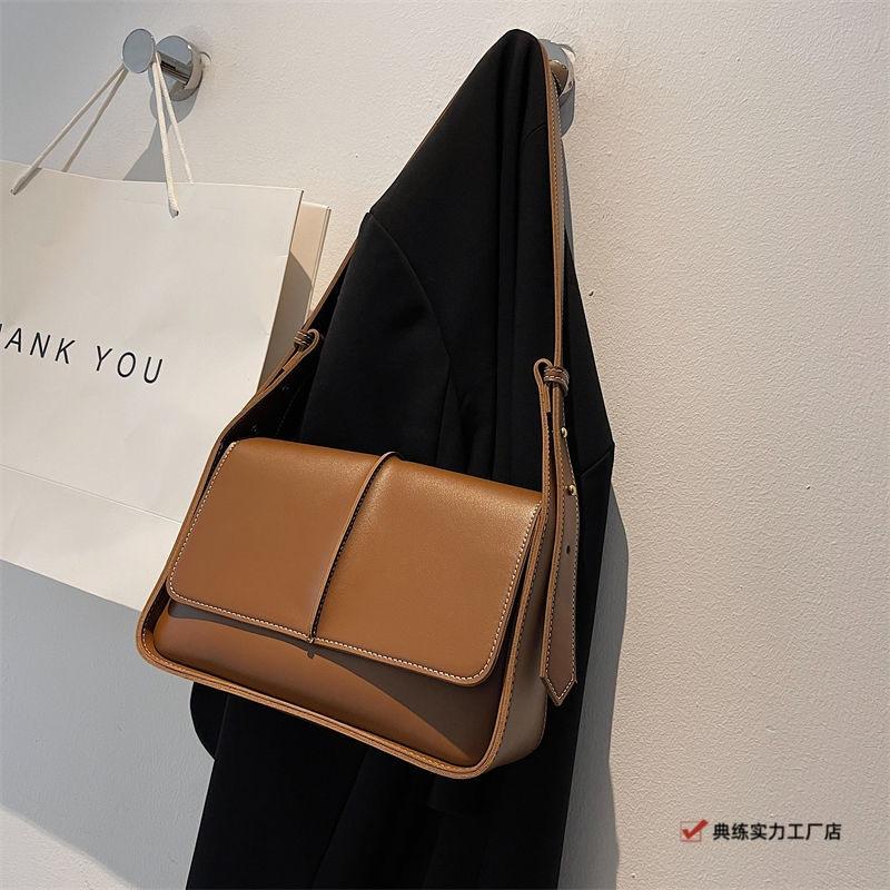 This year's popular small bag women's niche new fashion soft leather shoulder bag Internet celebrity popular small square bag