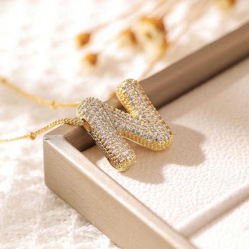 26-Letter Alphabet Pendant Necklace with Copper Clavicle Chain and Micro-Inlaid Zircon