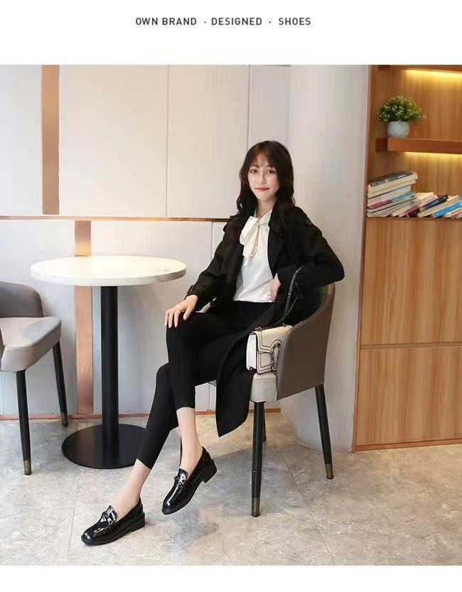 British Style Low-Heeled Black Leather Loafers for Women - 2025 Spring/Autumn: Soft-Faced, Soft-Soled, Thick-Cotton, Versatile Shoes.