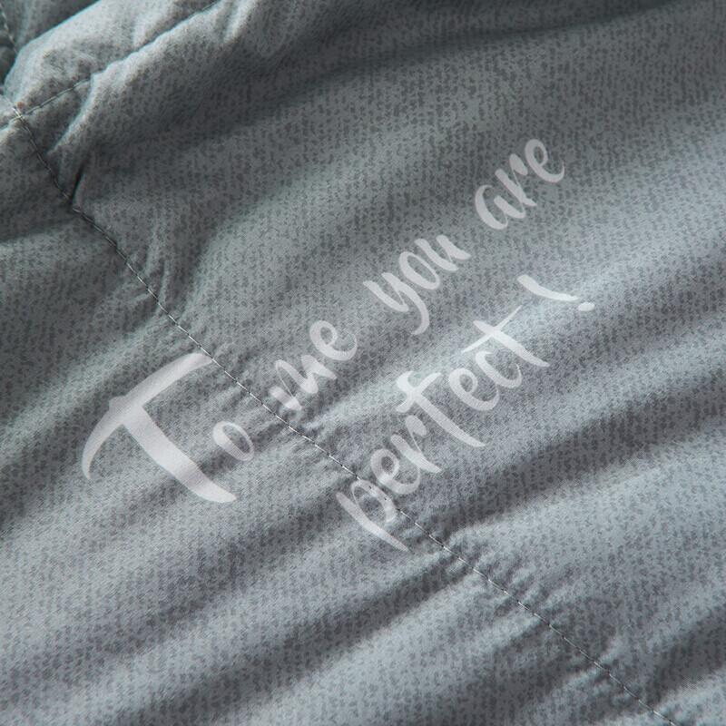 Nan Ji Ren Machine Washable Summer Quilt