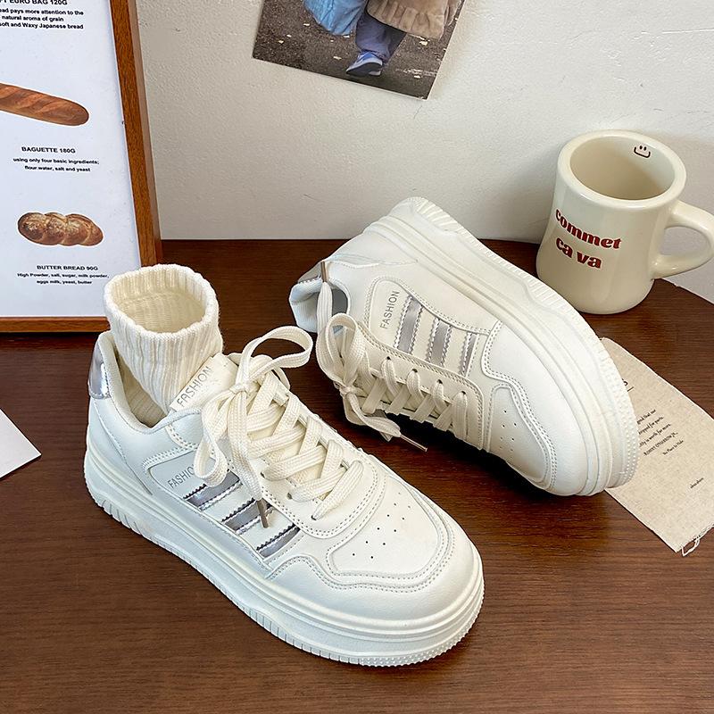 Small height increase small white shoes women's spring 2025 new thick-soled muffin board shoes versatile student casual shoes