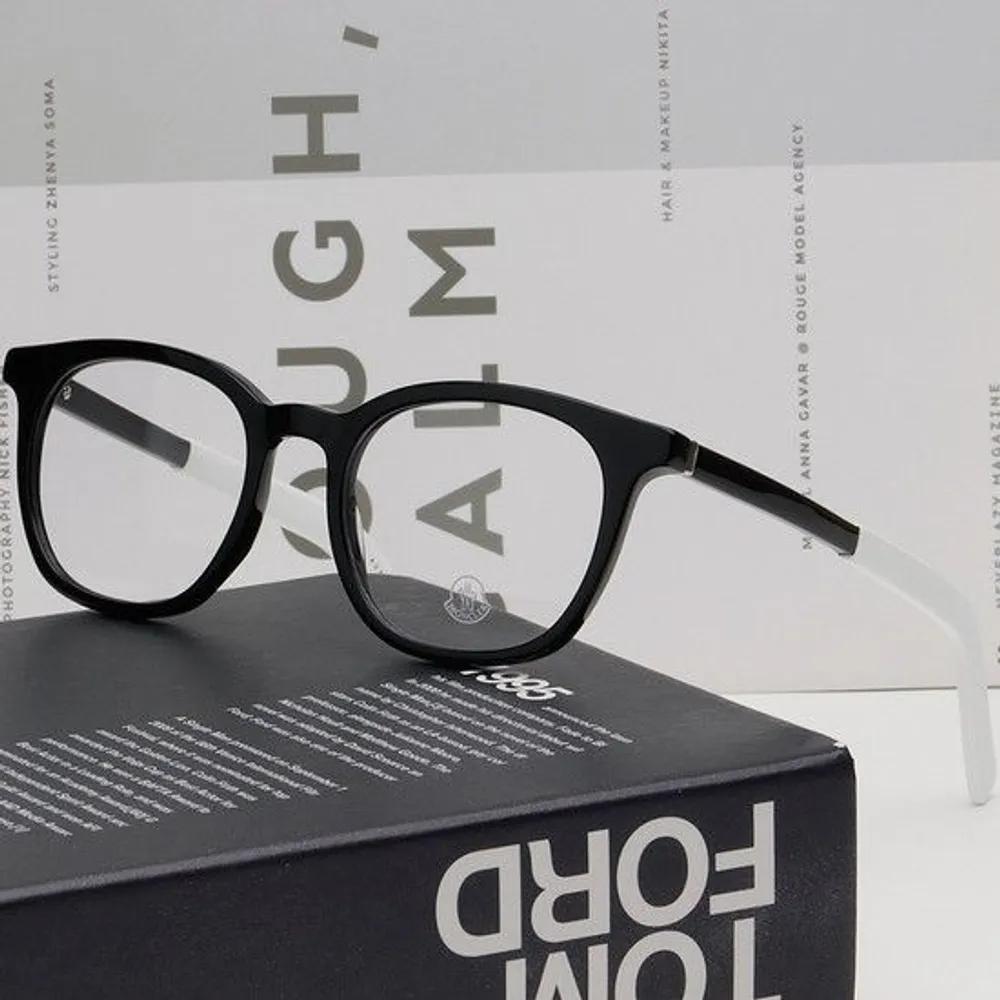 Eyeglass Frame ML5207 001 Square Black Horn-rimmed