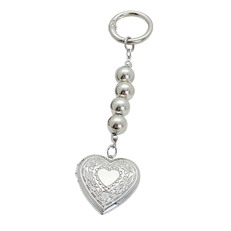Exquisite Heart Bow Beaded Keychain Fashionable Heart Photo Frame Keychain Creative Backpack Decoration Accessories Gifts